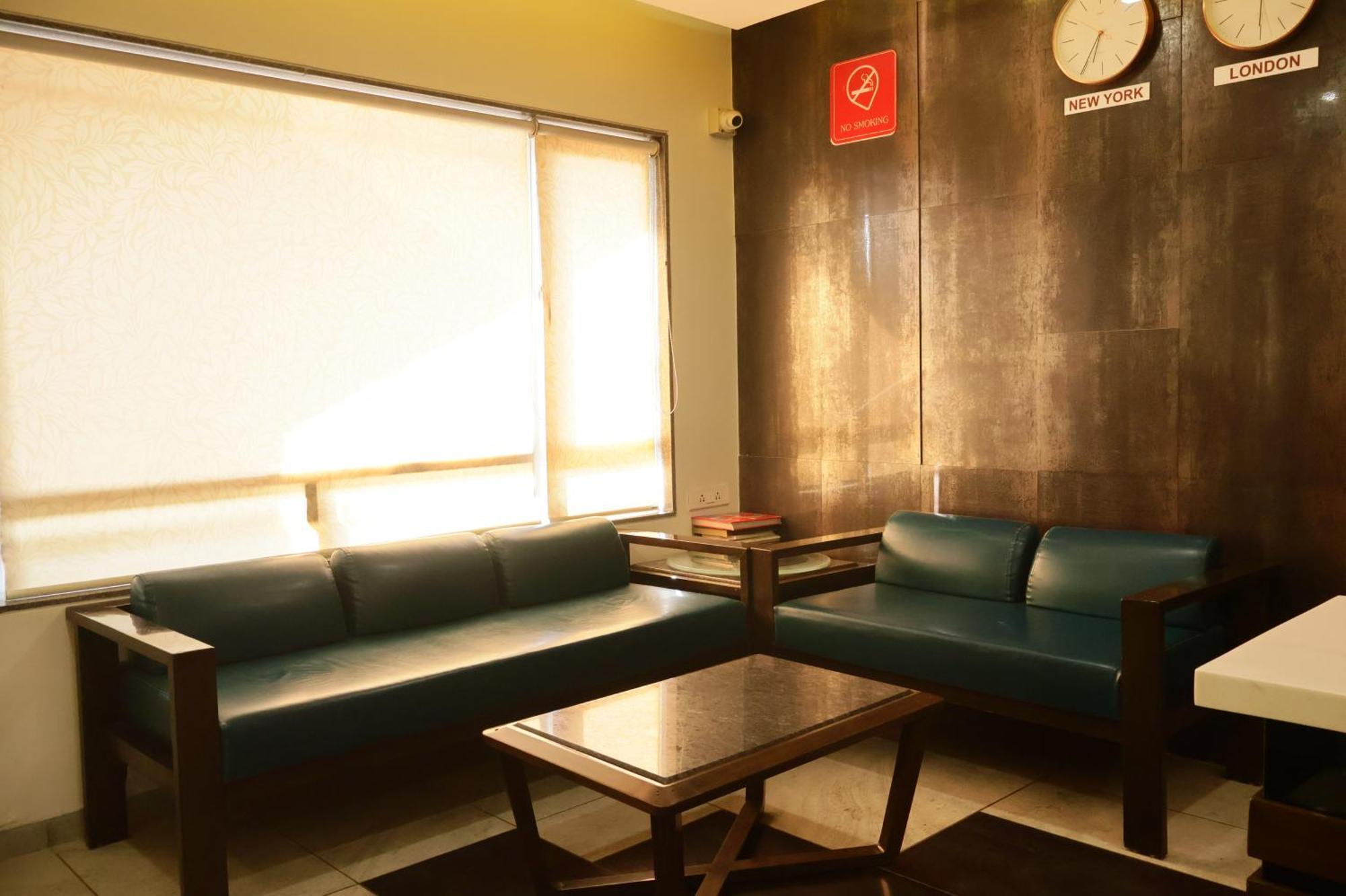 Hotel Kabir Ahmedabad Exterior photo